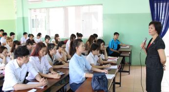 Ngôn ngữ Anh nên học trường nào? 